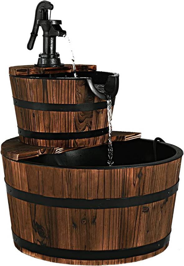 Houten Tuinfontein met Handpomp