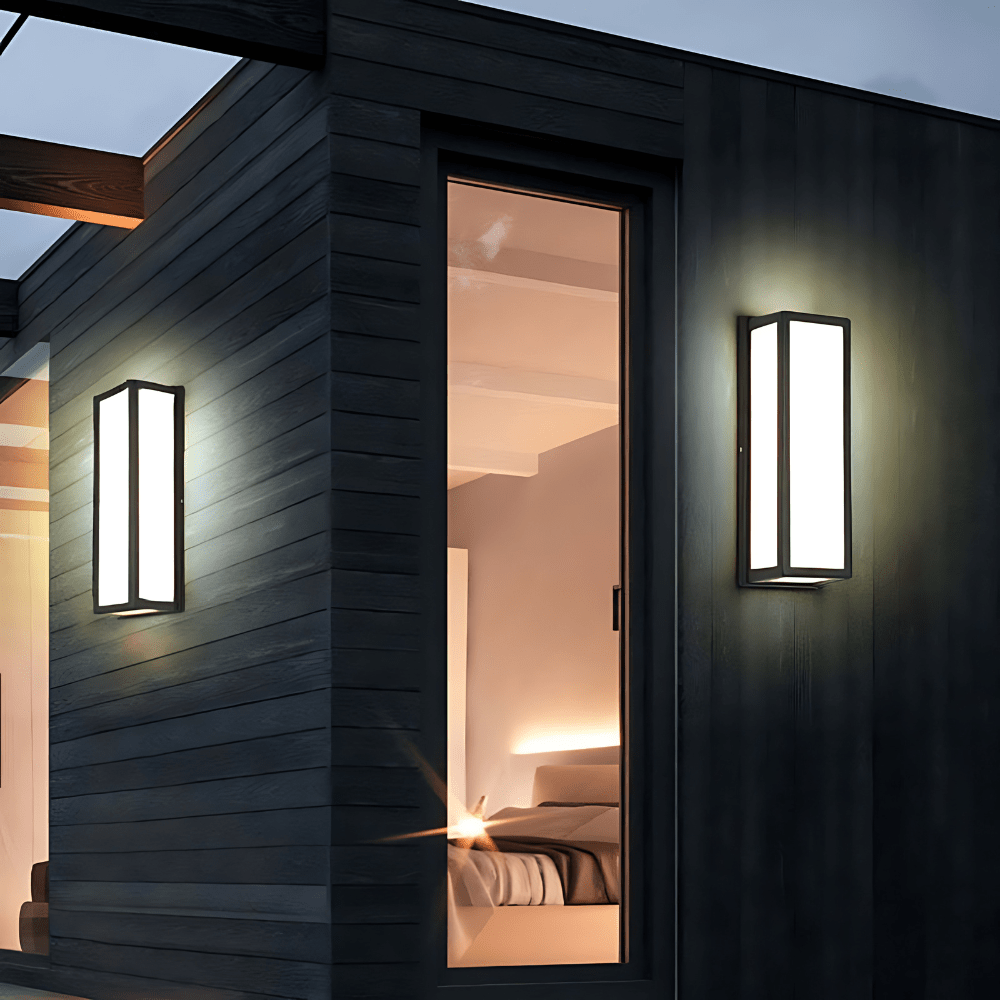 LumaRetro Buitenwandlamp met Minimalistisch Frame en Warm Licht