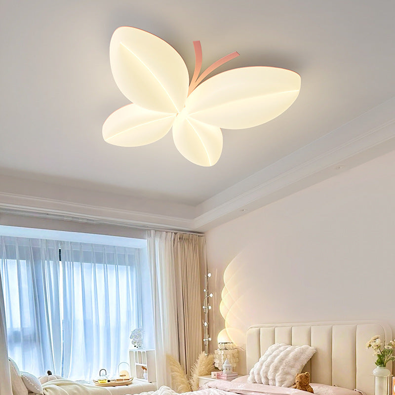 Ceiling lamp in butterfly shape with LED lighting
