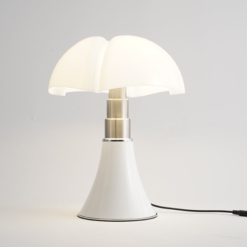 Vintage LED Designer Table Lamp in Retro Style