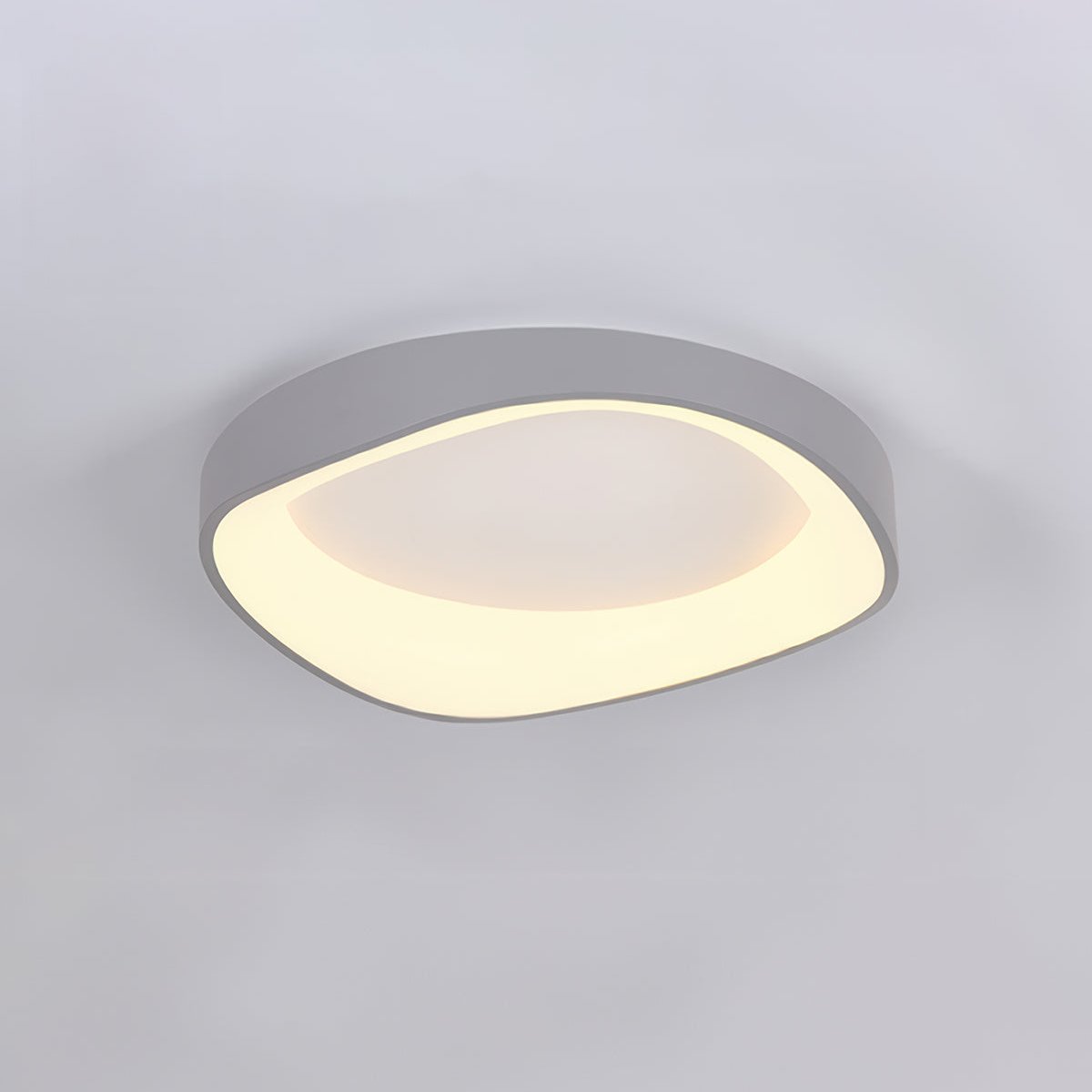 Nordic Wooden Grain Ceiling Light in Modern LED