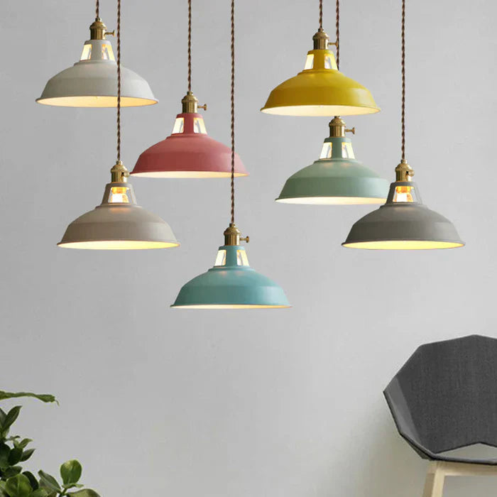 Retro Industrial Pendant Light Adjustable Hanging Fixture for Living Areas