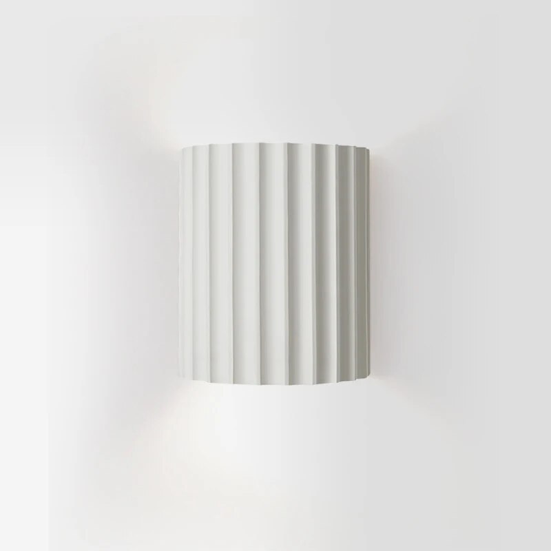Ribbed wall lamp in Scandinavian style