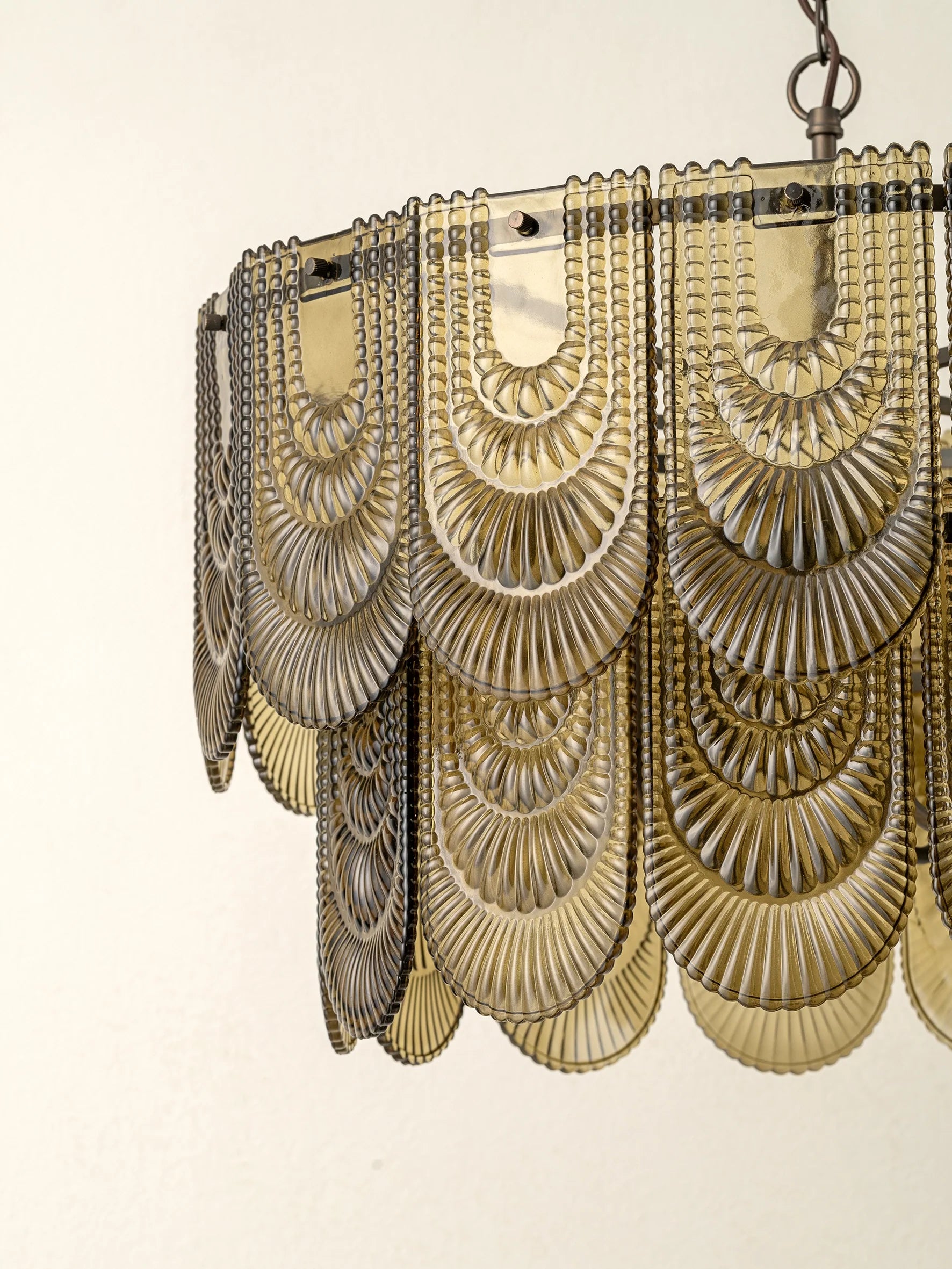 4-Light Mid-Century Retro Glass Chandeliers in Elegant Two-Tier Design