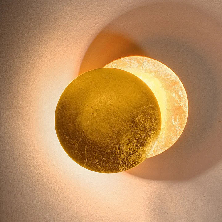 The star wall lamp – A solar eclipse in light form