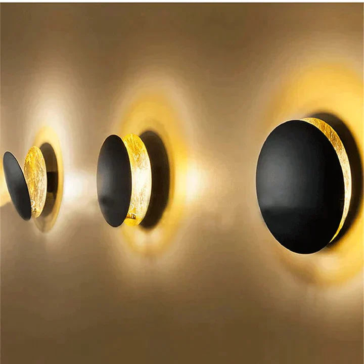 The star wall lamp – A solar eclipse in light form