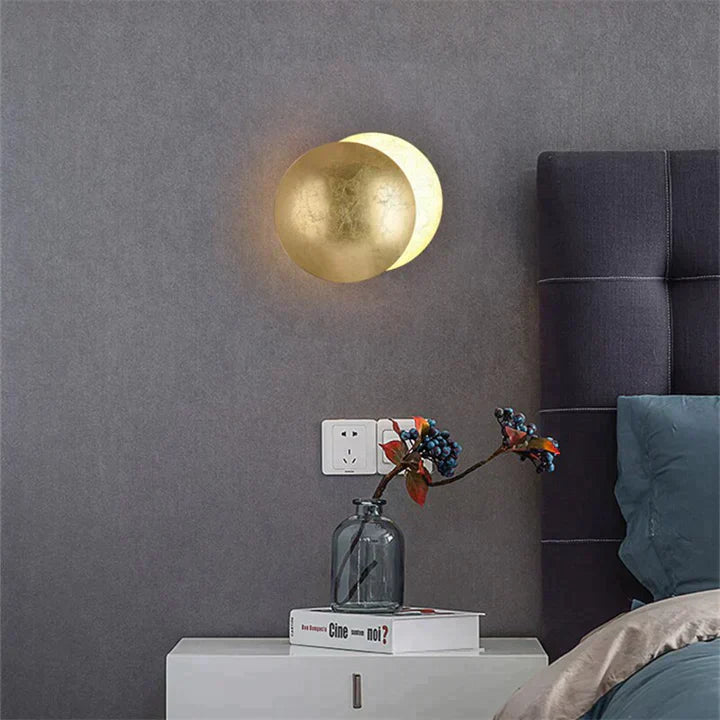 The star wall lamp – A solar eclipse in light form