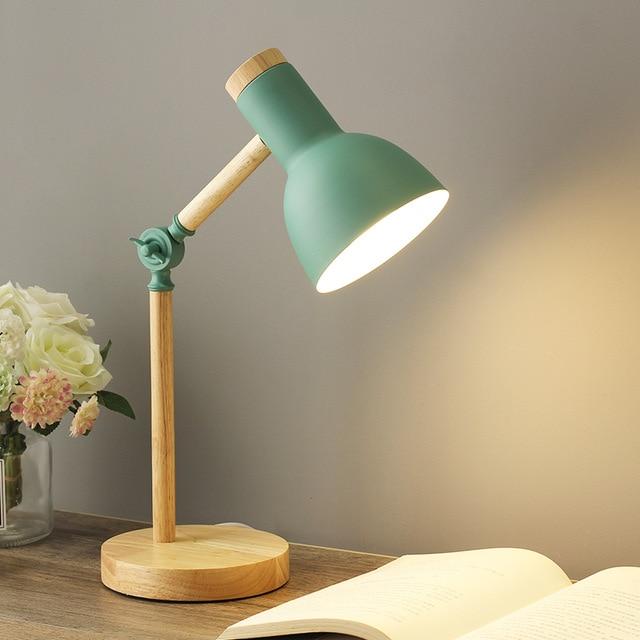 Scandinavian table lamp with wooden details