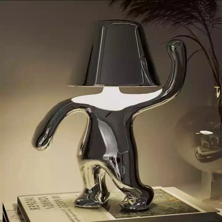 Lumofigo Sculpturale Tafellamp met Dansend Design en Glanzende Finish