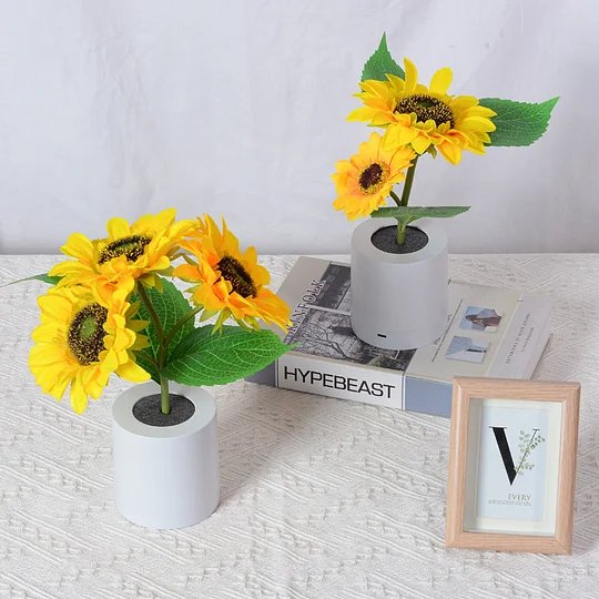 Sunflower LED Lamp Cheerful Decorative Flower Light for Gifts