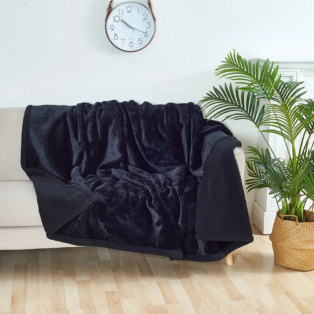 Soft Reversible Waterproof Throw for Couch Comfort