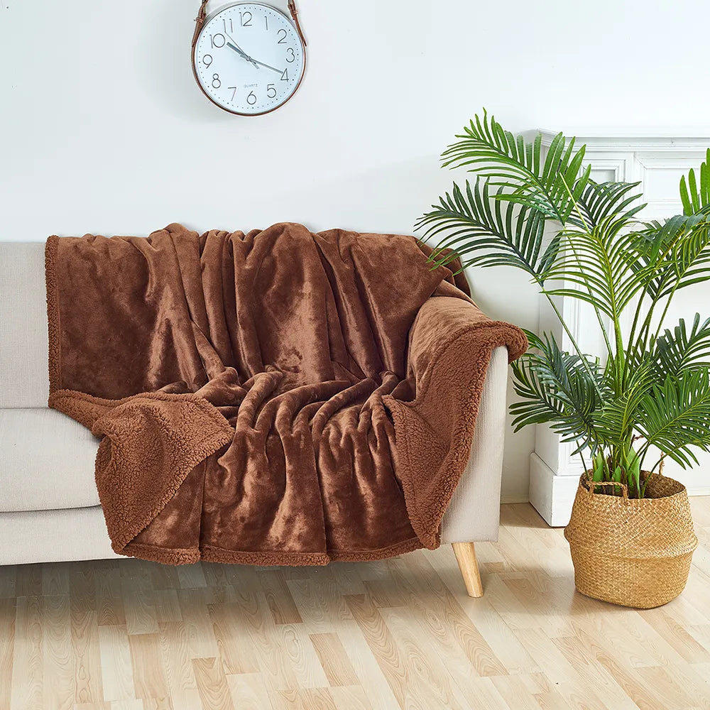 Soft Reversible Waterproof Throw for Couch Comfort