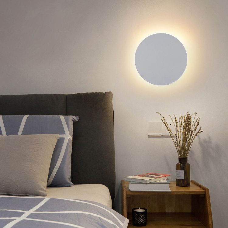 Solarié wall lamp in circular design