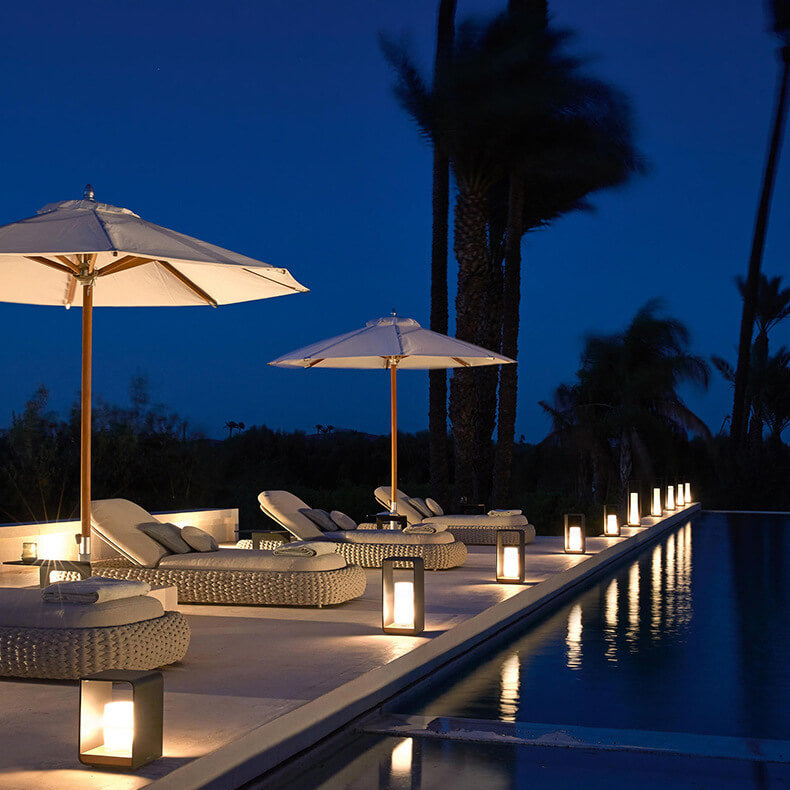 Modern LED Outdoor Garden Light Minimalist Weather-Resistant Square Lamp for Patio & Garden