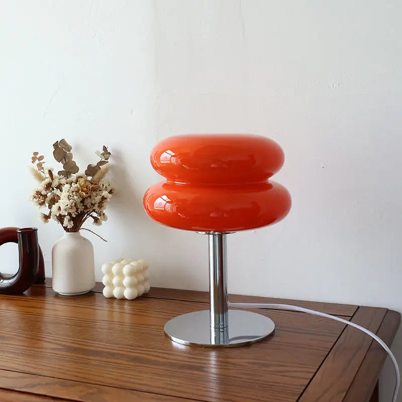 Arvona retro table lamp in chrome and glass