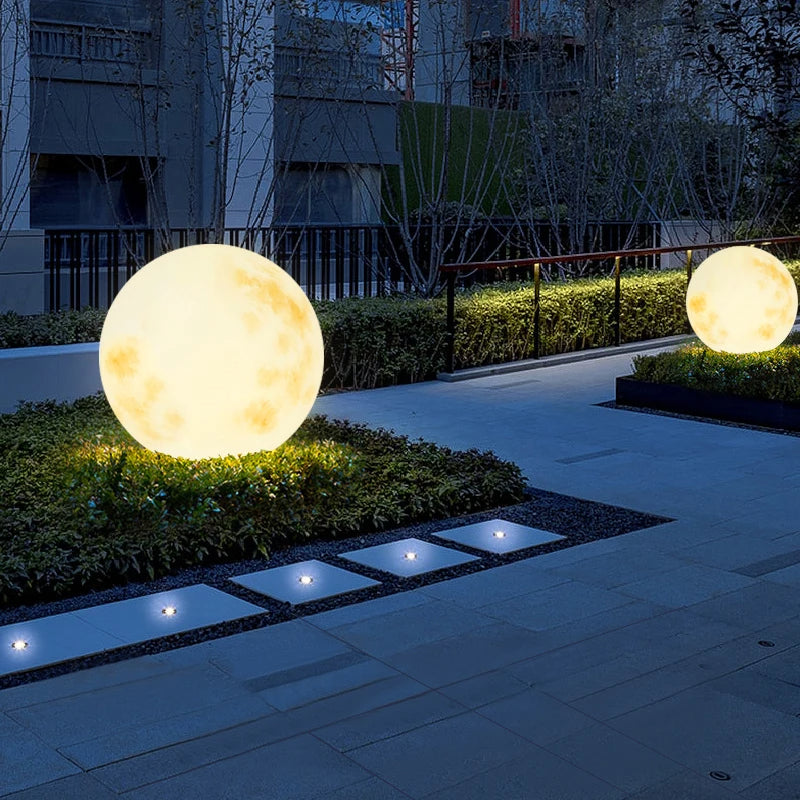 Lunara LED Tuinlamp in Maanvorm