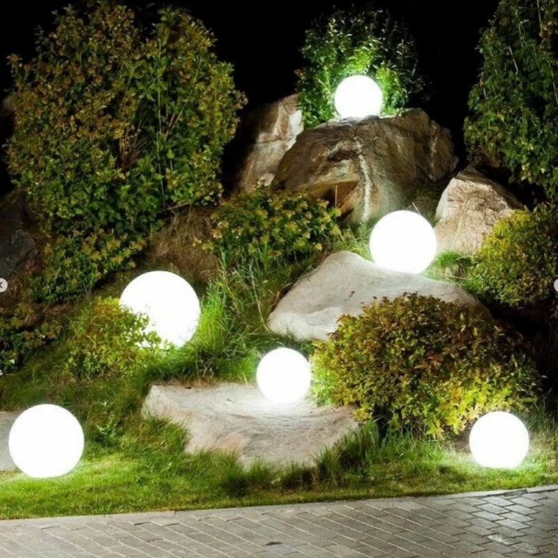 Color-Changing Spherical Garden Light Solar Mood Light