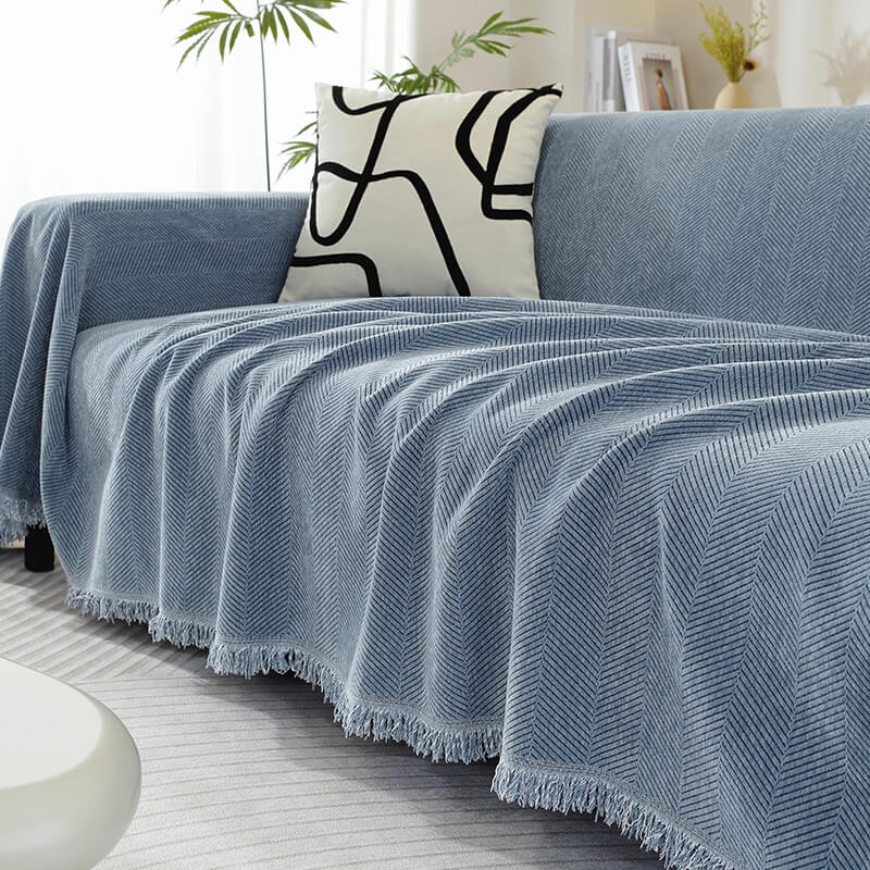 Elegant Chenille Sofa Throw Soft Herringbone Blanket with Tassels