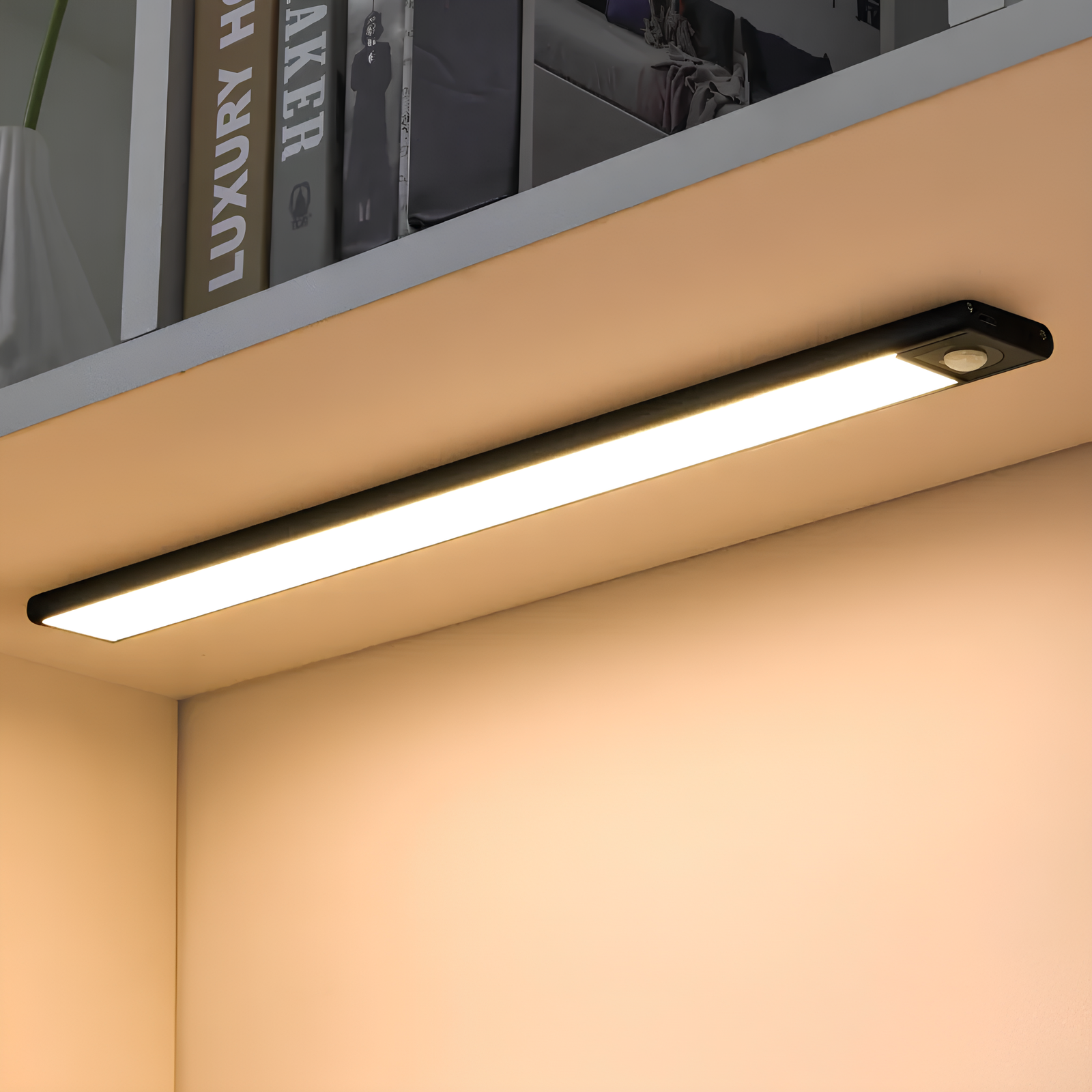 Wireless Motion Light Bar Energy-Saving Rechargeable Lamp for Closet & Kitchen