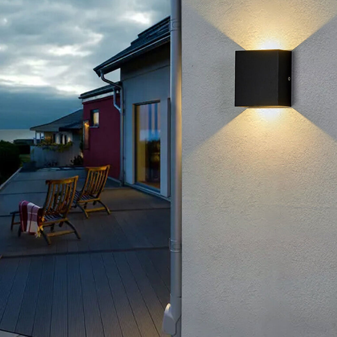 Motion Sensor LED Wall Light for Indoor and Outdoor Use