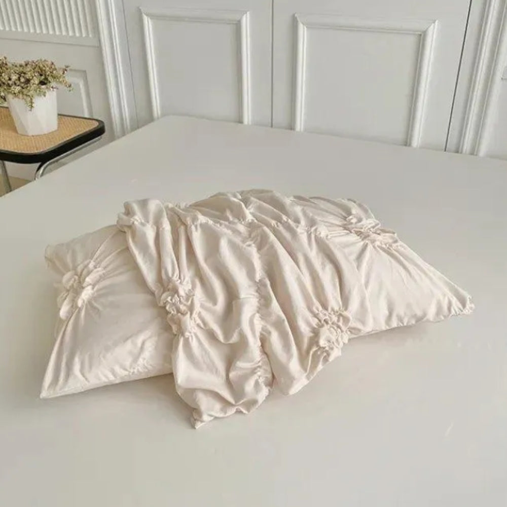 Ruffle Flower Quilt Cover Set Elegant Pinch-Pleated Bedding with Pillowcases