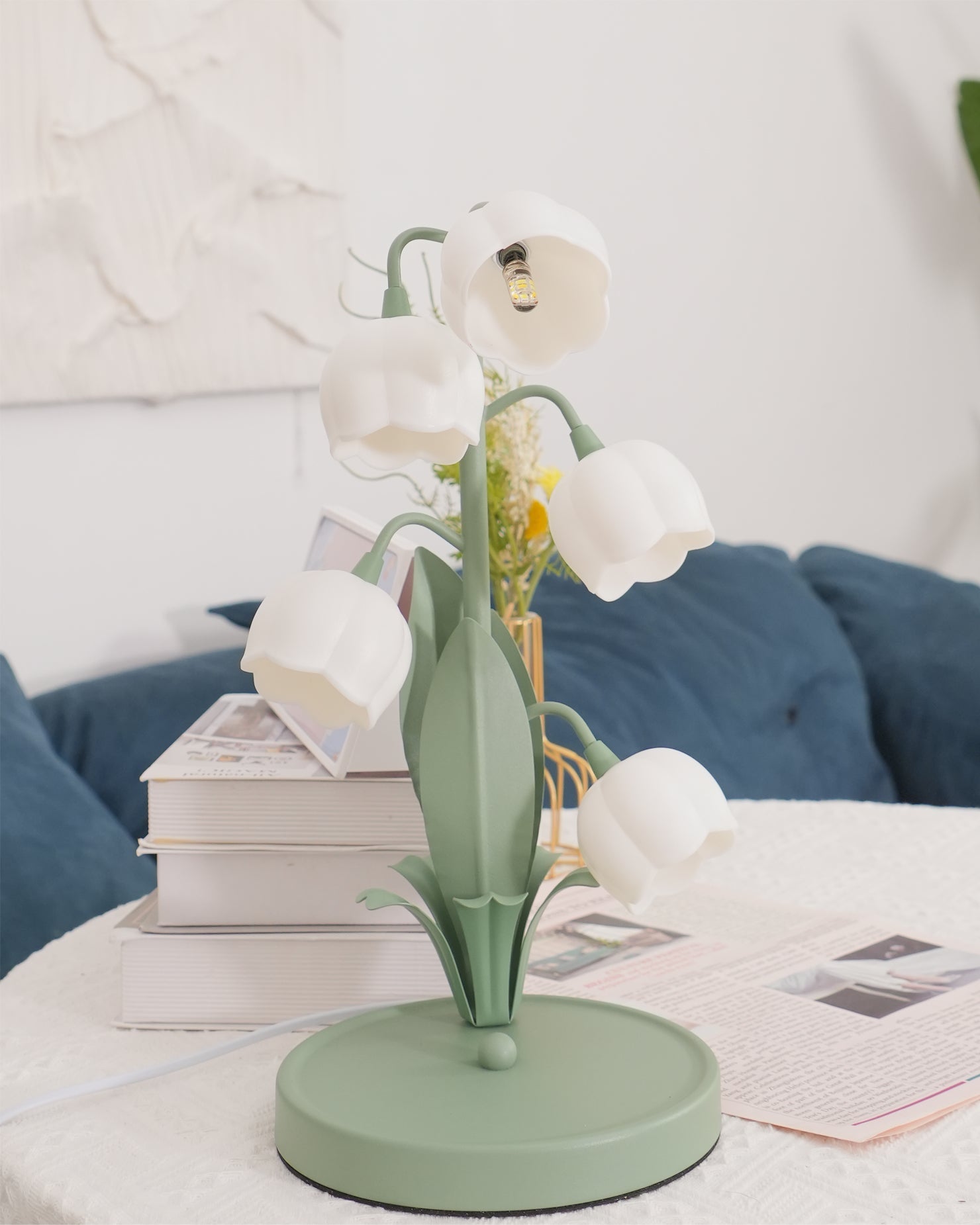 Modern Bell Orchid Table Lamp Cozy Indoor Decorative Light