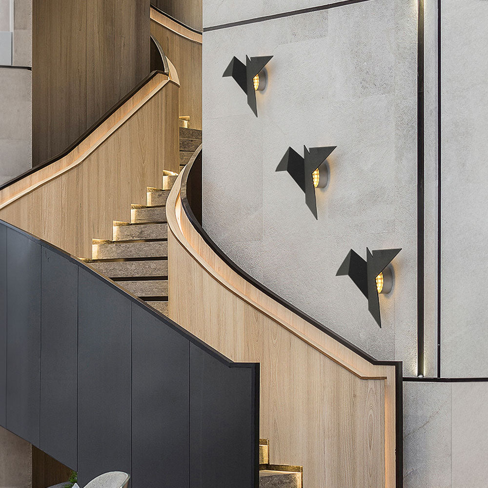 Creative bird wall lamp made of iron – Artistic accent for your interior