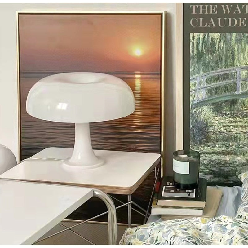 Mushroom-Shaped Minimalist Bedside Lamp in Nordic Mid-Century Style