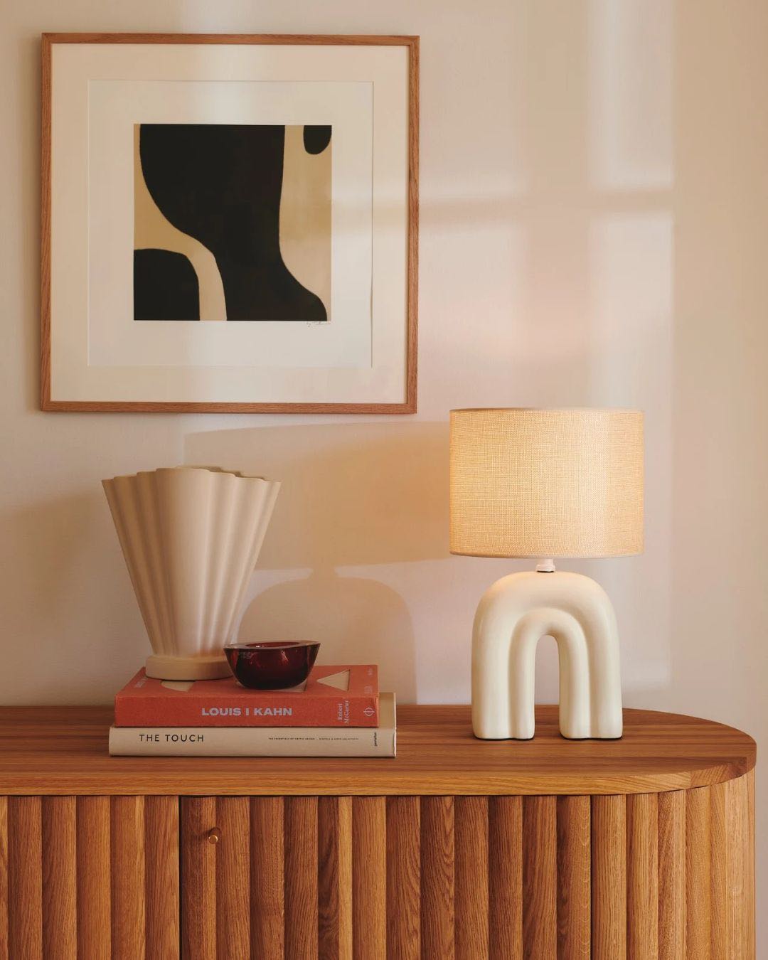 Nevel table lamp with ceramic arch and linen shade