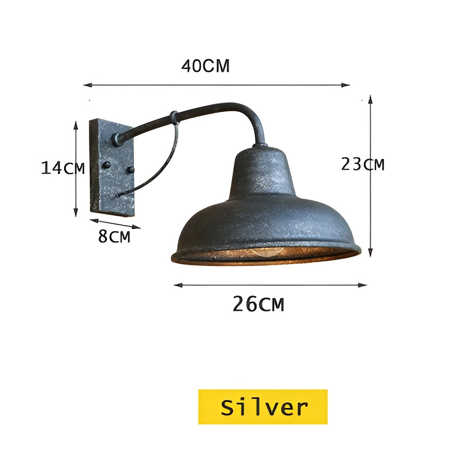 Homora Wandlamp met Gebogen Arm en IJzeren Kap