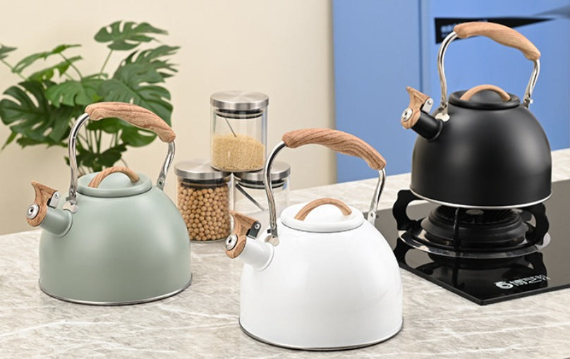Stainless Steel Whistling Kettle – Classic Style for Everyday Use