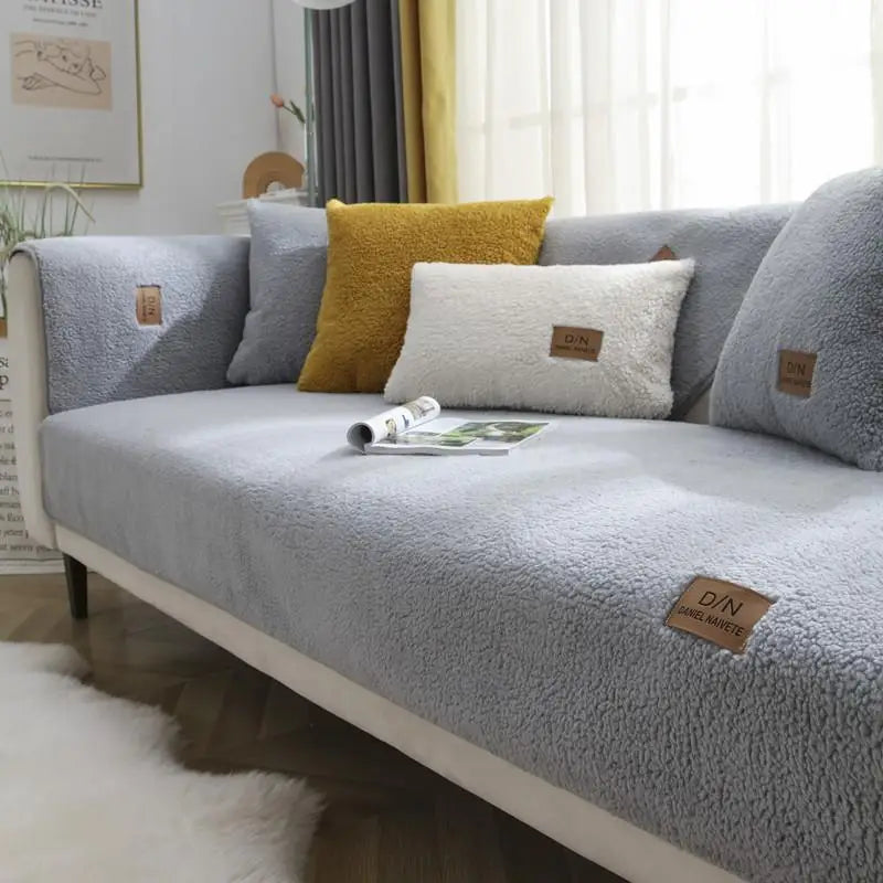Gentle Moisture-Resistant Sofa Cover Warm Sherpa Fleece with Non-Slip Backing