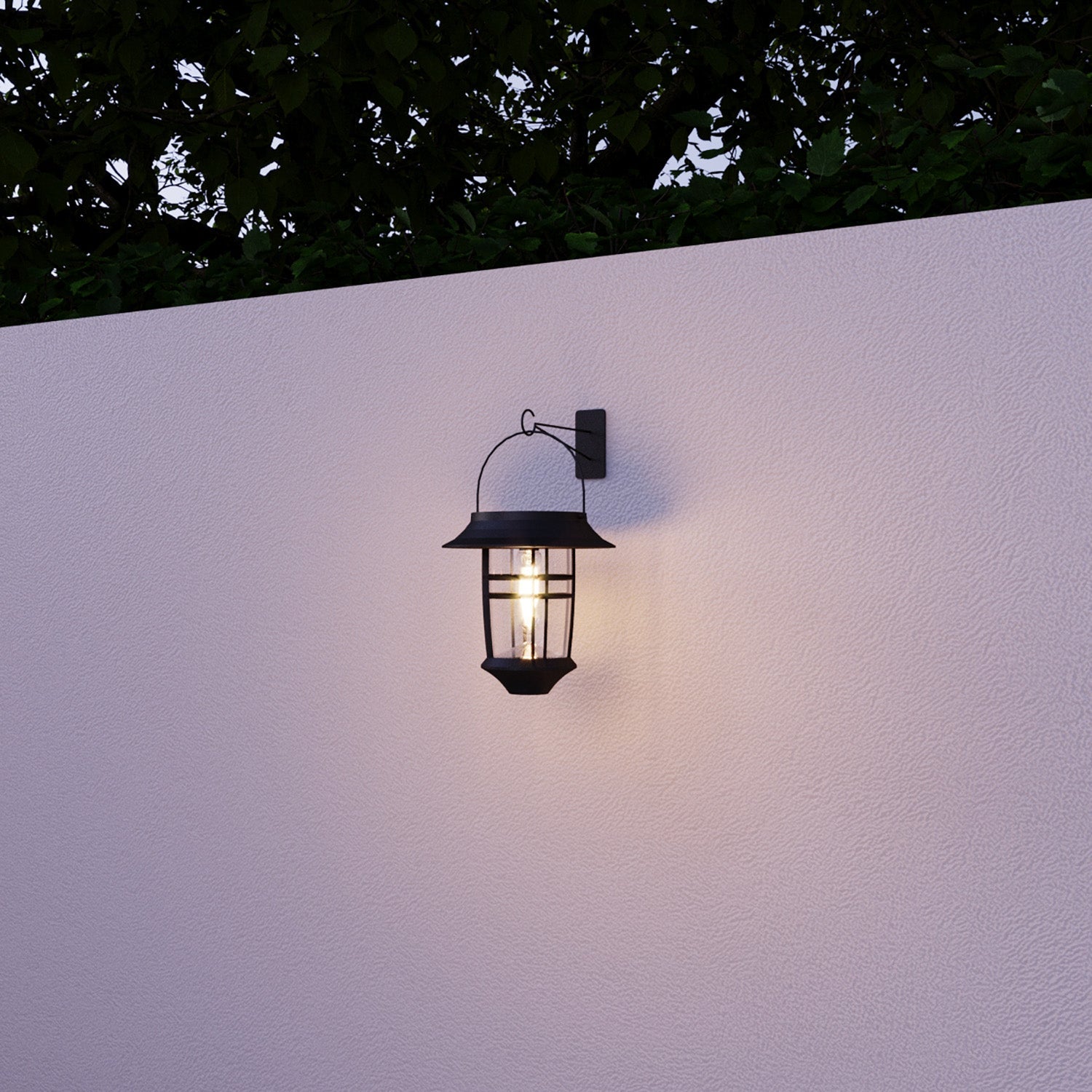 Set solar-powered lanterns with hook attachment