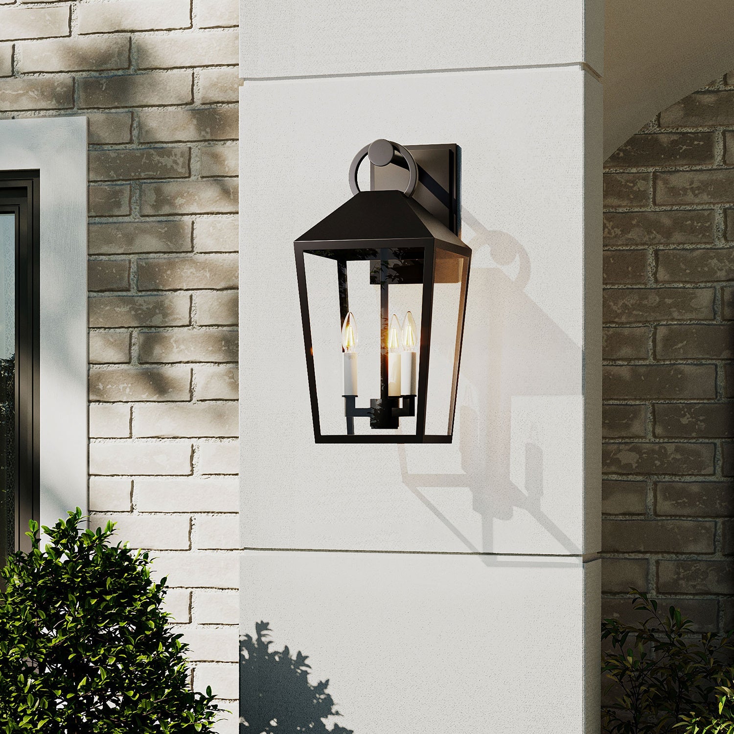 Outdoor wall lantern in classic lantern design