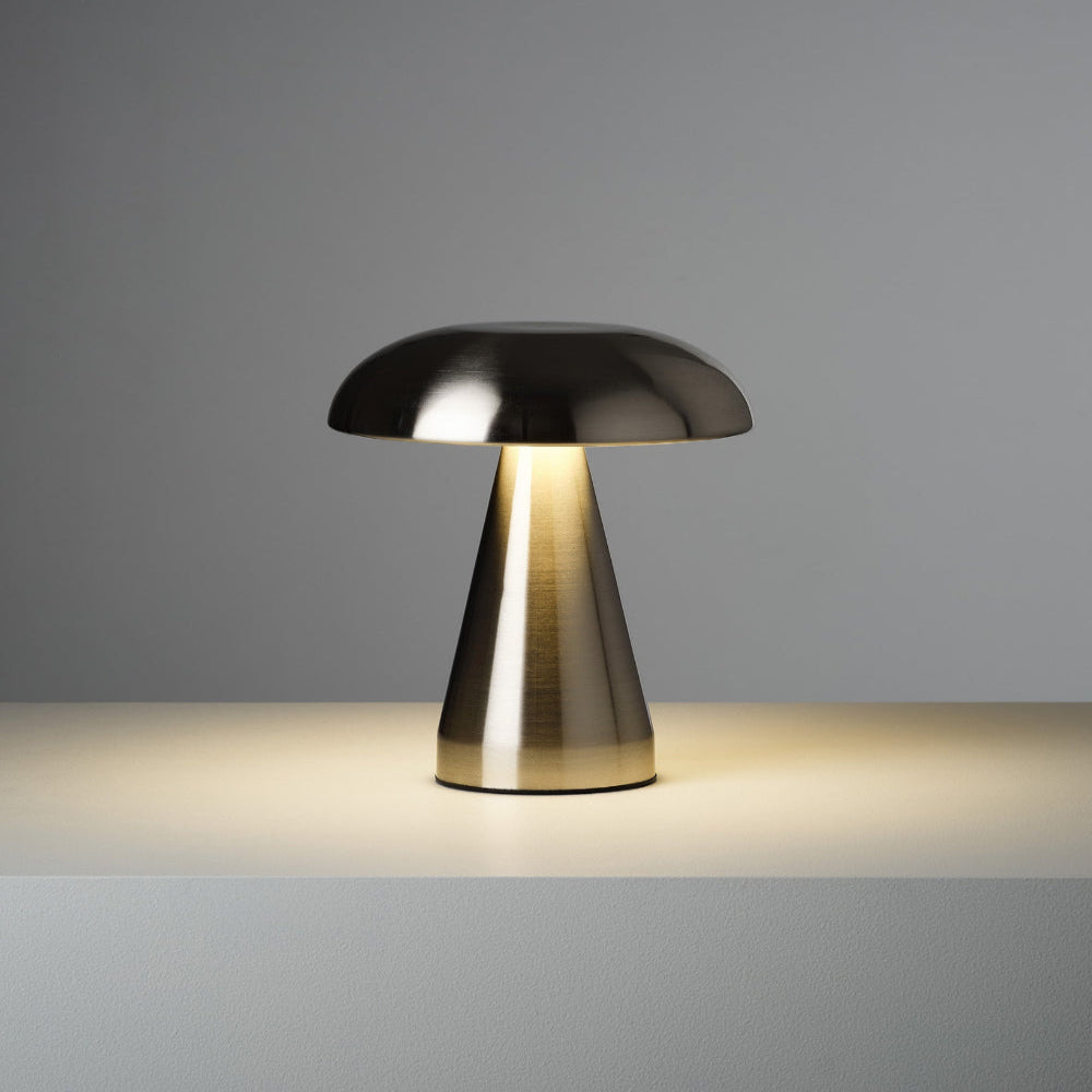 USB Powered Table Lamp in Vintage Style