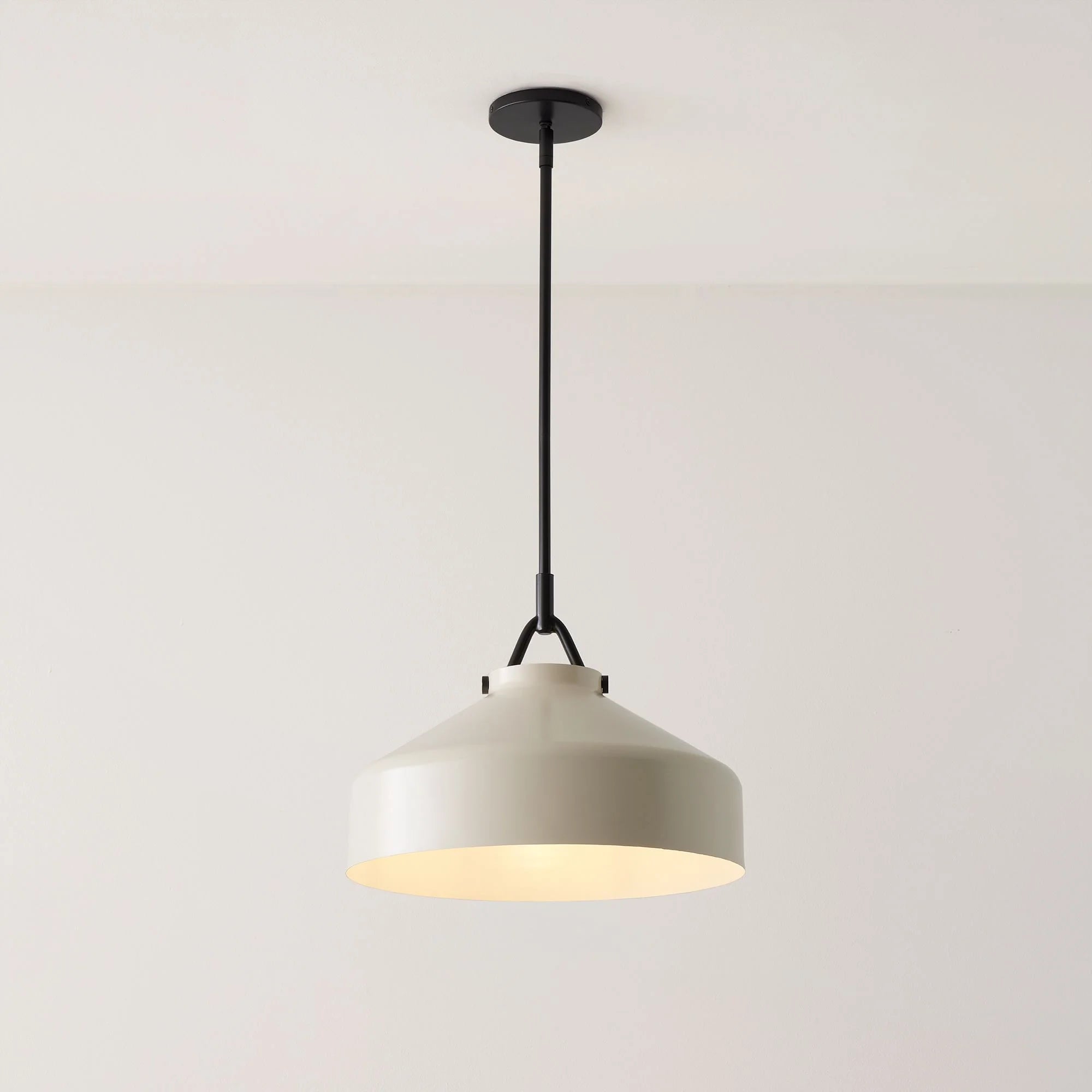 Nordic Minimalist Morandi Metal Pendant Light