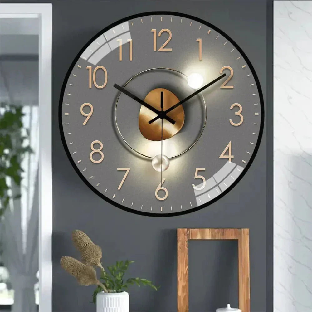 Modern Silent Wall Clock Minimalist Design & Elegant Home Décor