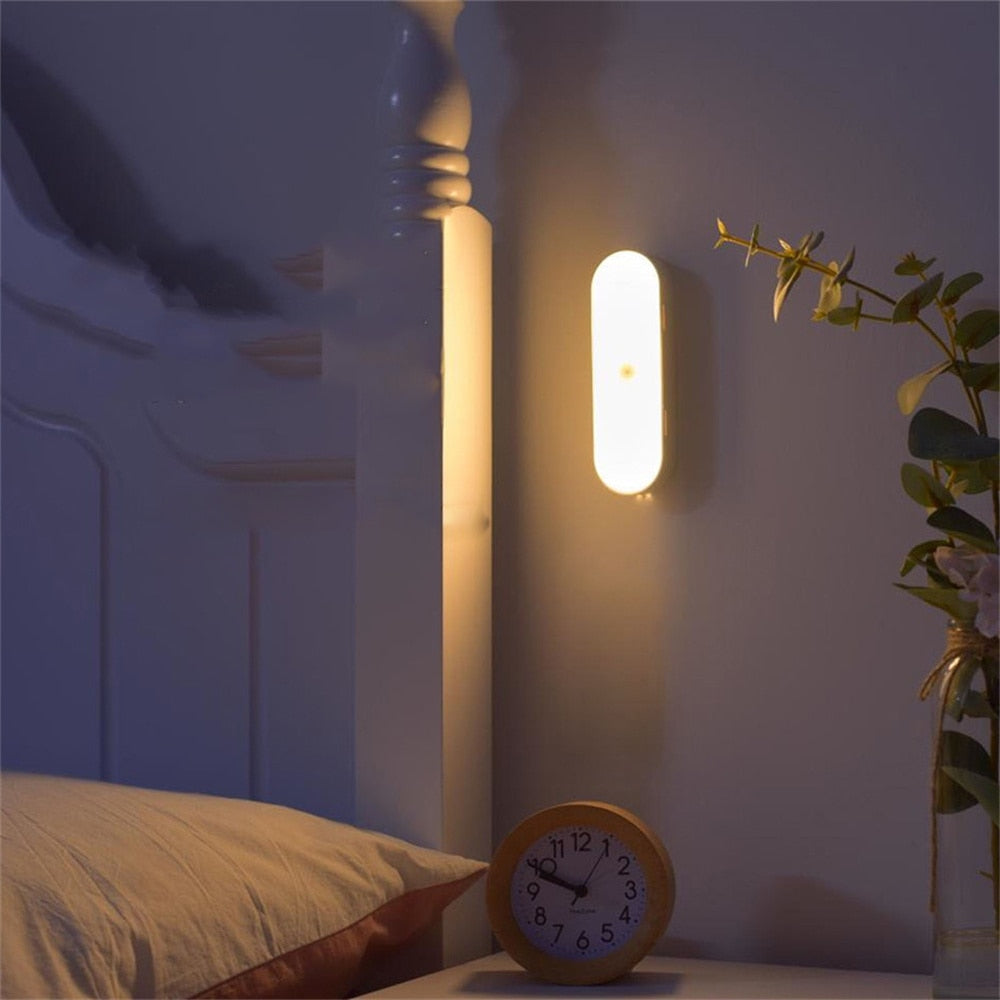 MoviGloed wireless motion sensor wall lamp