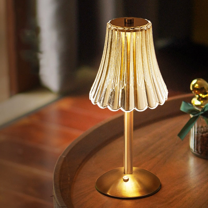 Golden Crystal Glass Table Lamp in Decorative Design with Sparkling Shade