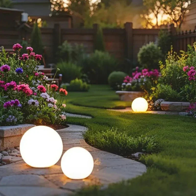 Color-Changing Spherical Garden Light Solar Mood Light