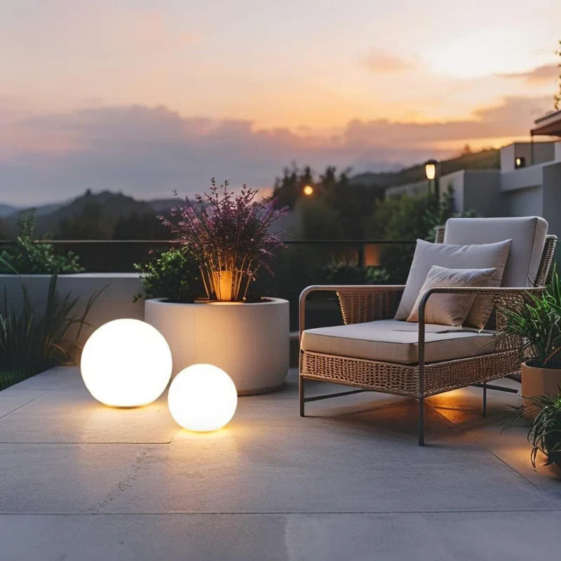 Color-Changing Spherical Garden Light Solar Mood Light