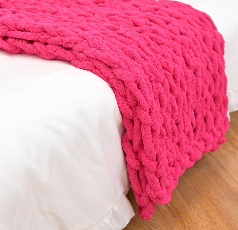 Plush Chunky Knit Throw Soft Decorative Blanket for Couch & Bed