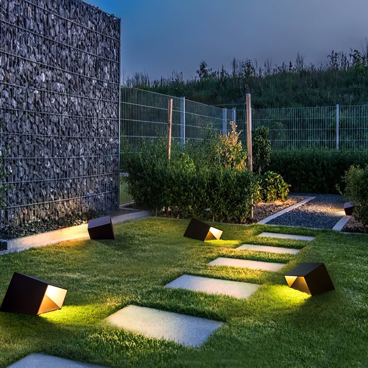 Luno Solar LED Buitenlamp in Kubusvormig Design