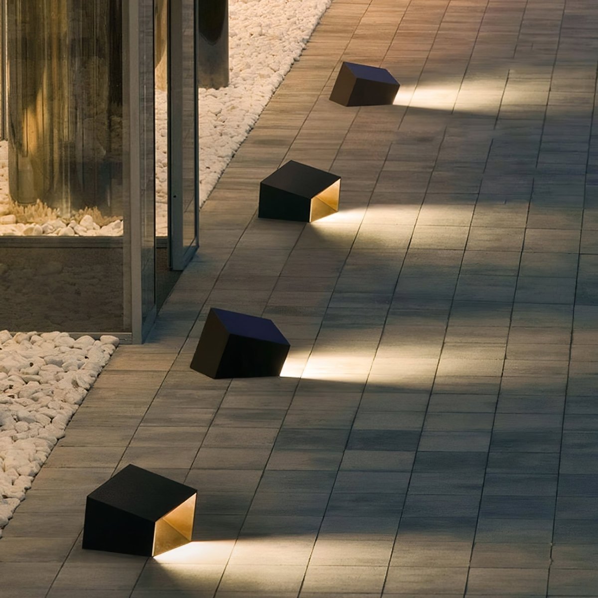 Luno Solar LED Buitenlamp in Kubusvormig Design