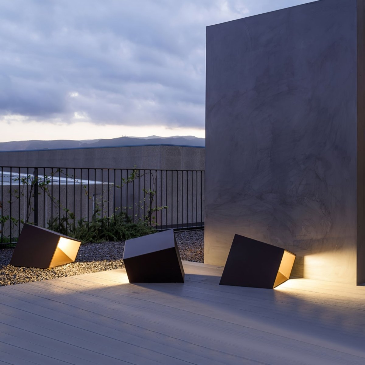 Luno Solar LED Buitenlamp in Kubusvormig Design