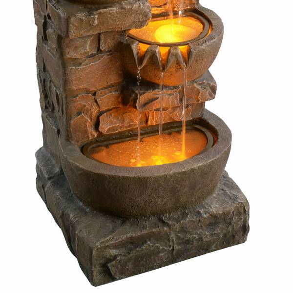 Rustiek Waterdecor met Houten Tonnen