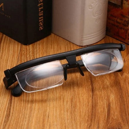 Smart Adjustable Glasses Instantly Focus for Near or Far Sight