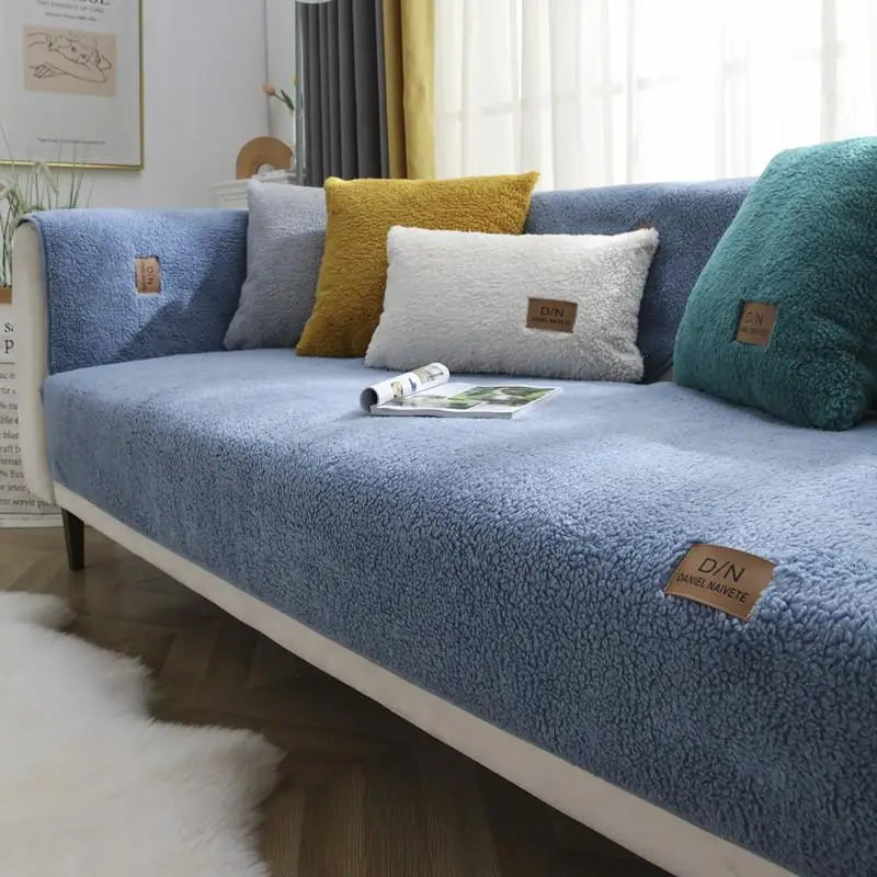 Gentle Moisture-Resistant Sofa Cover Warm Sherpa Fleece with Non-Slip Backing