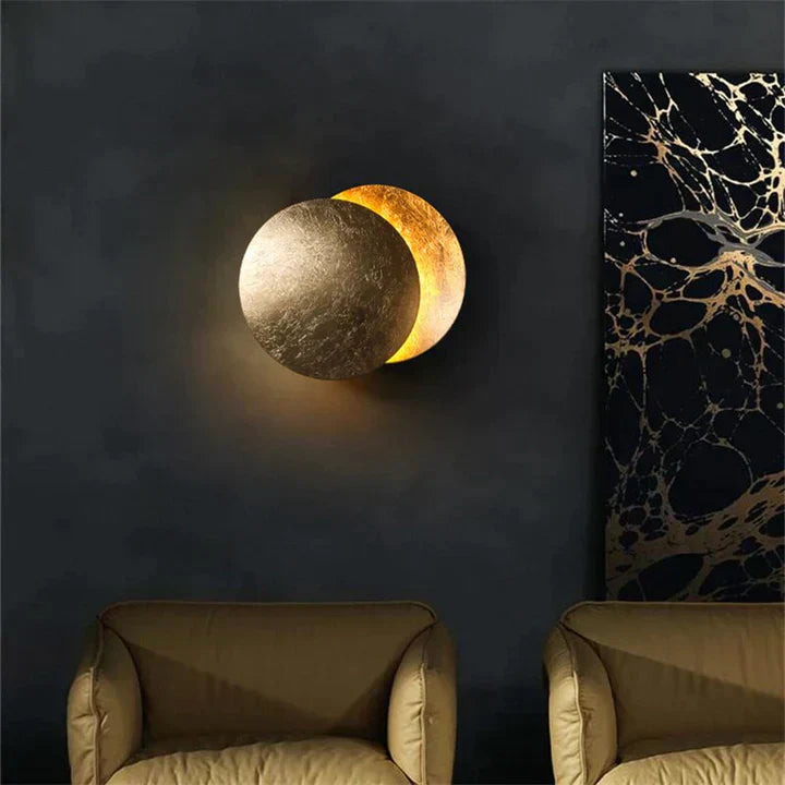 The star wall lamp – A solar eclipse in light form
