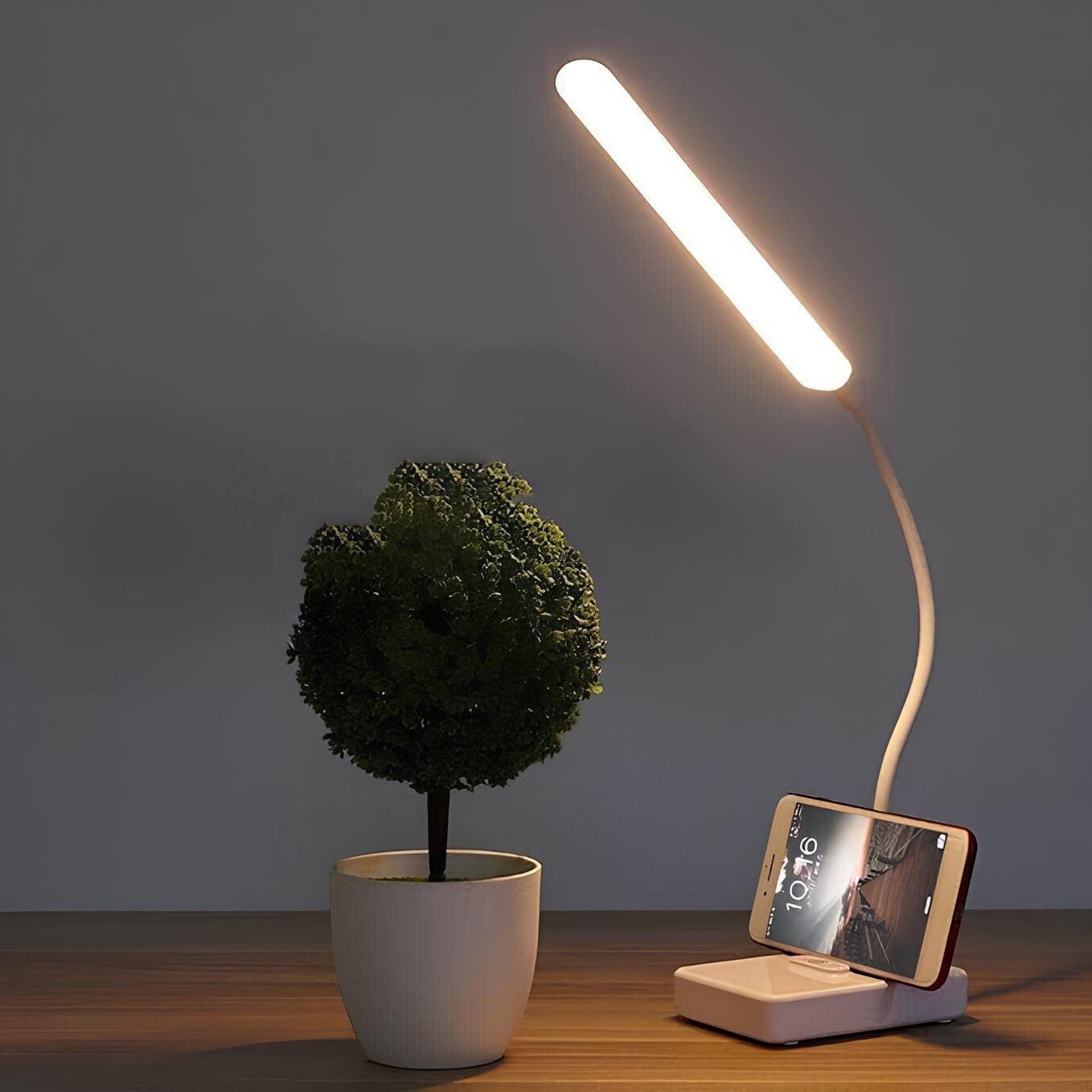 Flexible USB Rechargeable Desk Lamp Adjustable Arm & Dimmable LED